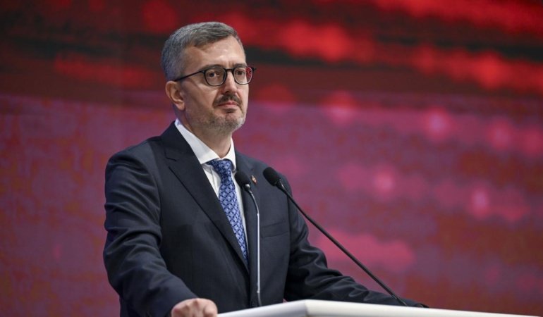 İletişim Başkanı Duran: Dijital alanı güvenli kılmak en önemli görevimizdir