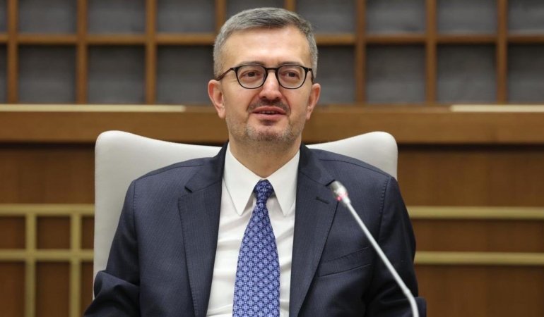 İletişim Başkanı Duran, TDT'nin 17. kuruluş yıl dönümünü kutladı