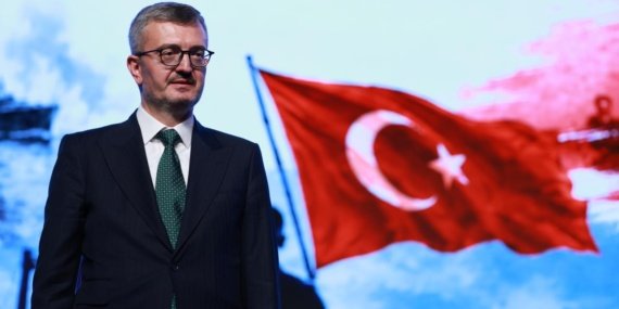 Iletisim-Baskani-Duran-Turkiye-genclerinin-hayalleriyle-cok-daha-guclu-bir-gelecege-yuruyor-featured