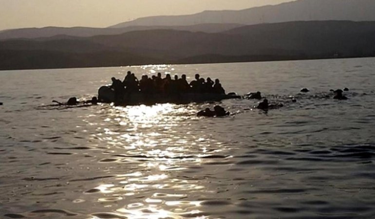 İspanya'nın Kanarya Adaları'na son bir haftada 1260 düzensiz göçmen geldi