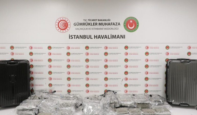 İstanbul Havalimanı'nda 34 kilogram uyuşturucu ele geçirildi