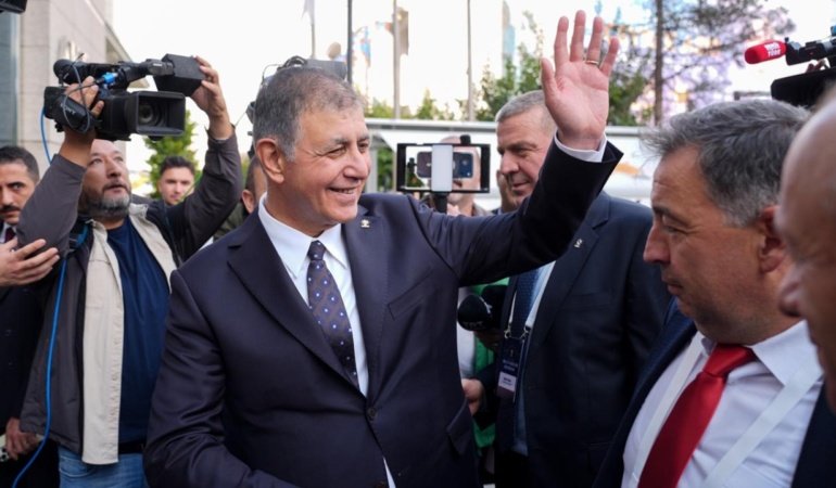 İzmir Büyükşehir Belediye Başkanı Tugay: İnanın İzmir bir anda rahatlayacak, iyi olacak