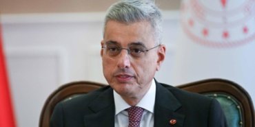 Memisoglu-Sigara-duzenlemesinin-insanlari-ifsa-etmekle-alakasi-yok-featured