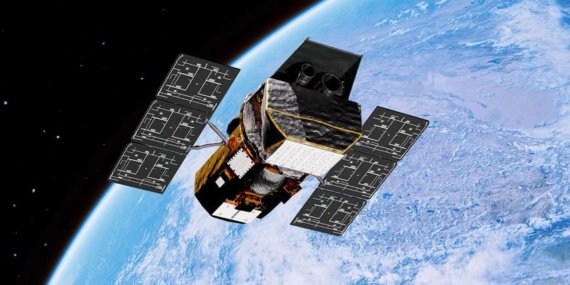 NASA039nin-uzay-teleskobu-Dunya039ya-dusuyor-featured