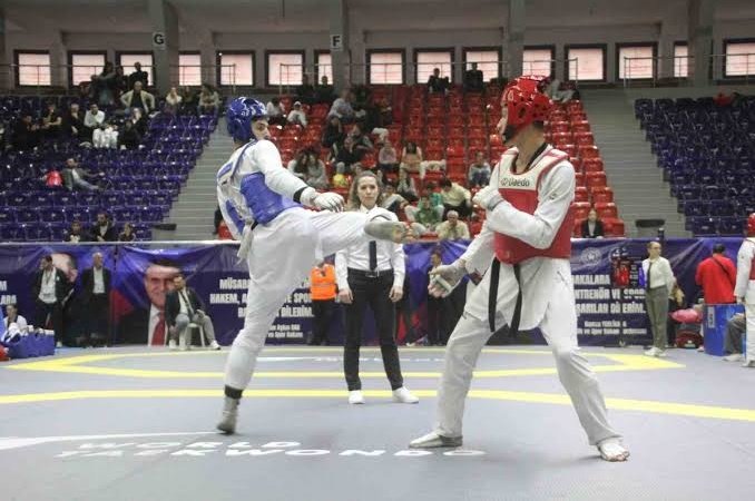 Ordu’da 528 sporcunun katıldığı tekvando şampiyonası sona erdi