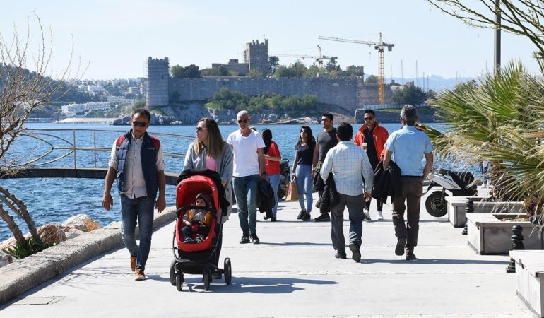 Sıcaklıklar hafta ortasından itibaren artacak