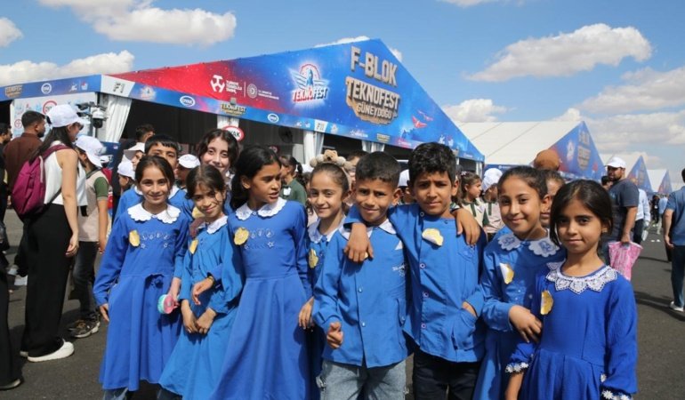 TEKNOFEST Güneydoğu, çocuklara teknoloji ve havacılıkta ilham oldu