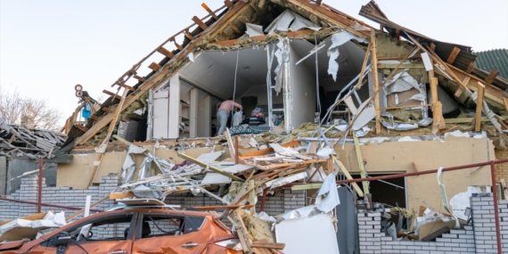 Ukrayna-Rusya039nin-Zaporijya-kentine-duzenledigi-saldirida-8-kisi-oldu-featured
