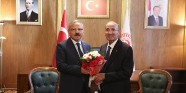 Yeni-TBMM-Baskanvekili-Yusuf-Beyazit-oldu-featured